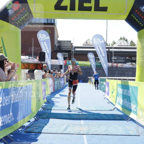 09.08.2026 - GEWOBA Citytriathlon Bremen Yannick Fuchs http://msf.ph/oto/9940570 09.08.2026 13:42:35 Ziel 776 meine-sportfotos.de