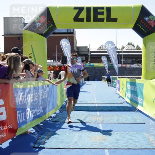 09.08.2026 - GEWOBA Citytriathlon Bremen Yannick Fuchs http://msf.ph/oto/9940592 09.08.2026 13:42:42 Ziel 604 meine-sportfotos.de