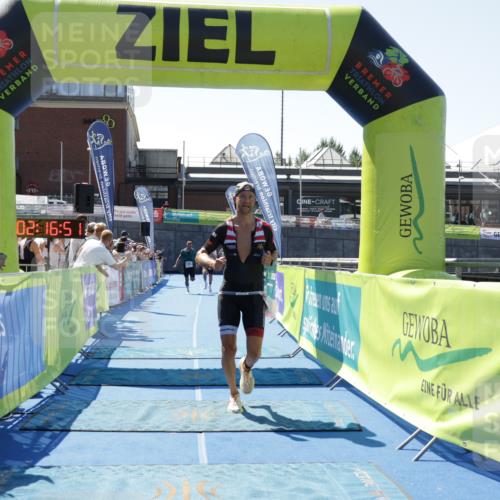 09.08.2026 - GEWOBA Citytriathlon Bremen Yannick Fuchs http://msf.ph/oto/9940635 09.08.2026 13:43:14 Ziel 787, 1131 meine-sportfotos.de
