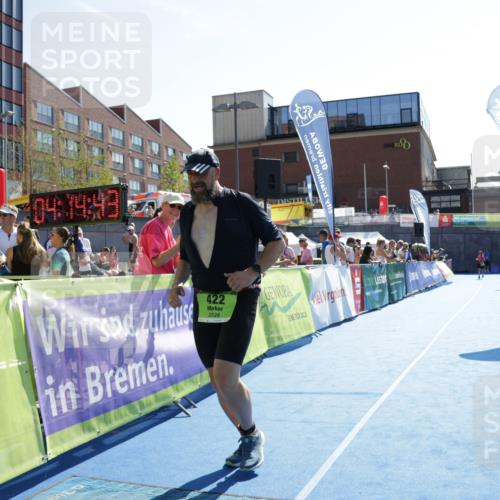 09.08.2026 - GEWOBA Citytriathlon Bremen Yannick Fuchs http://msf.ph/oto/9940675 09.08.2026 15:41:06 Ziel 422, 525 meine-sportfotos.de