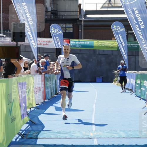 09.08.2026 - GEWOBA Citytriathlon Bremen Yannick Fuchs http://msf.ph/oto/9940689 09.08.2026 13:43:53 Ziel 770 meine-sportfotos.de