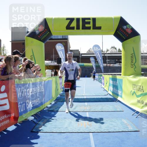 09.08.2026 - GEWOBA Citytriathlon Bremen Yannick Fuchs http://msf.ph/oto/9940695 09.08.2026 13:43:55 Ziel 770 meine-sportfotos.de