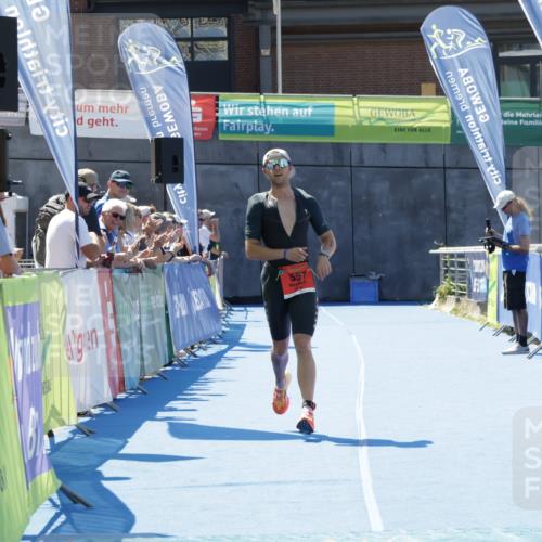 09.08.2026 - GEWOBA Citytriathlon Bremen Yannick Fuchs http://msf.ph/oto/9940719 09.08.2026 13:44:34 Ziel 557 meine-sportfotos.de