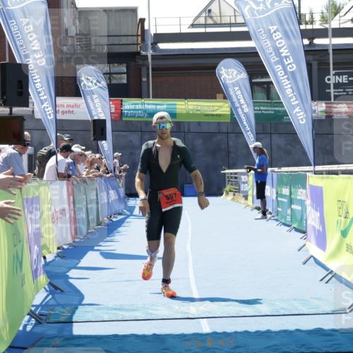 09.08.2026 - GEWOBA Citytriathlon Bremen Yannick Fuchs http://msf.ph/oto/9940725 09.08.2026 13:44:36 Ziel 557 meine-sportfotos.de