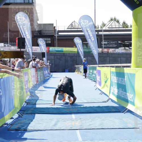 09.08.2026 - GEWOBA Citytriathlon Bremen Yannick Fuchs http://msf.ph/oto/9940729 09.08.2026 13:44:37 Ziel 557 meine-sportfotos.de