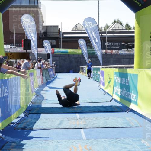 09.08.2026 - GEWOBA Citytriathlon Bremen Yannick Fuchs http://msf.ph/oto/9940734 09.08.2026 13:44:37 Ziel 557 meine-sportfotos.de