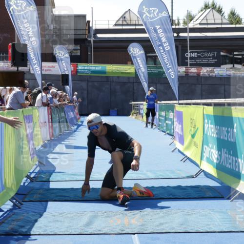 09.08.2026 - GEWOBA Citytriathlon Bremen Yannick Fuchs http://msf.ph/oto/9940739 09.08.2026 13:44:38 Ziel 557 meine-sportfotos.de