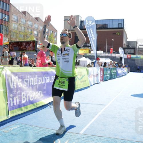 09.08.2026 - GEWOBA Citytriathlon Bremen Yannick Fuchs http://msf.ph/oto/9940764 09.08.2026 15:41:44 Ziel 106, 446 meine-sportfotos.de