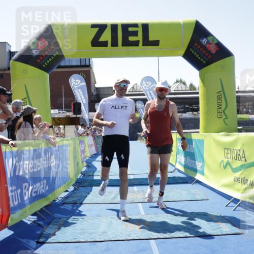 09.08.2026 - GEWOBA Citytriathlon Bremen Yannick Fuchs http://msf.ph/oto/9940794 09.08.2026 13:45:07 Ziel 1121 meine-sportfotos.de