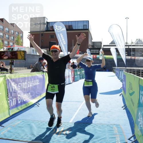 09.08.2026 - GEWOBA Citytriathlon Bremen Yannick Fuchs http://msf.ph/oto/9940872 09.08.2026 15:43:03 Ziel 459 meine-sportfotos.de