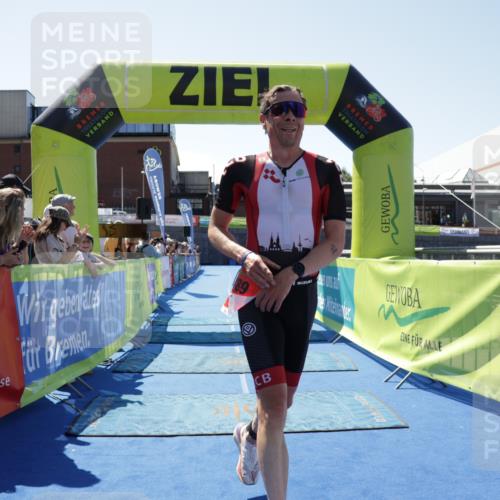 09.08.2026 - GEWOBA Citytriathlon Bremen Yannick Fuchs http://msf.ph/oto/9940923 09.08.2026 13:48:11 Ziel 562, 789 meine-sportfotos.de