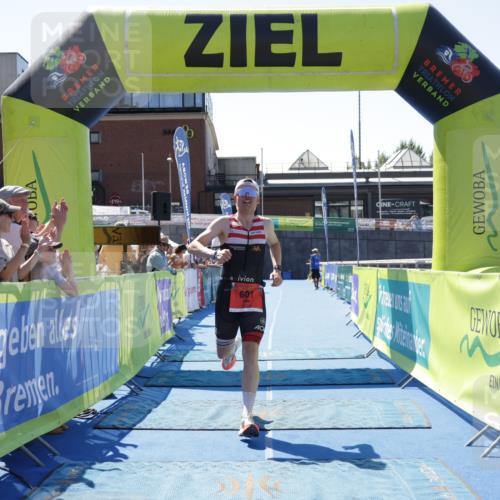 09.08.2026 - GEWOBA Citytriathlon Bremen Yannick Fuchs http://msf.ph/oto/9940940 09.08.2026 13:48:57 Ziel 601 meine-sportfotos.de