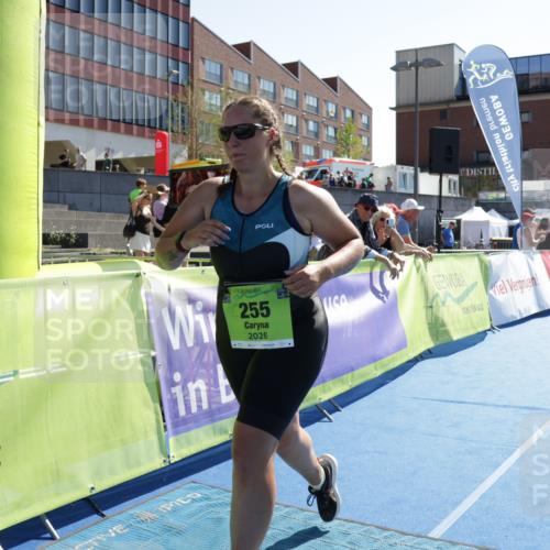 09.08.2026 - GEWOBA Citytriathlon Bremen Yannick Fuchs http://msf.ph/oto/9940994 09.08.2026 15:44:12 Ziel 255, 445, 469, 512 meine-sportfotos.de