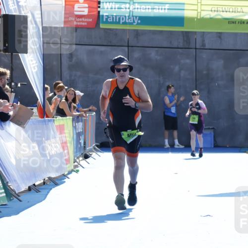 09.08.2026 - GEWOBA Citytriathlon Bremen Yannick Fuchs http://msf.ph/oto/9941000 09.08.2026 15:44:30 Ziel  meine-sportfotos.de