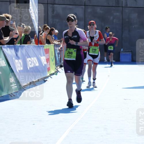 09.08.2026 - GEWOBA Citytriathlon Bremen Yannick Fuchs http://msf.ph/oto/9941025 09.08.2026 15:44:39 Ziel 465 meine-sportfotos.de