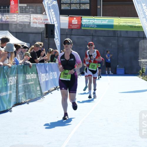 09.08.2026 - GEWOBA Citytriathlon Bremen Yannick Fuchs http://msf.ph/oto/9941029 09.08.2026 15:44:41 Ziel 298, 465 meine-sportfotos.de
