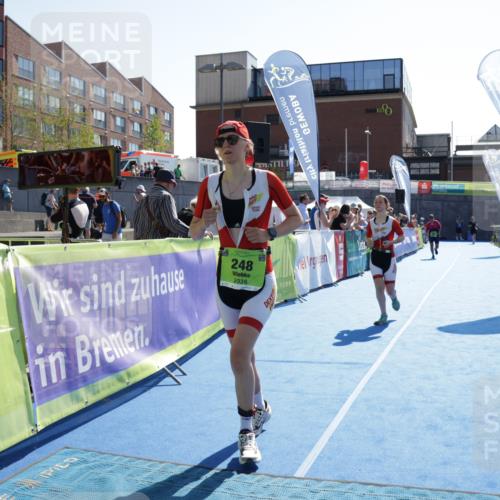 09.08.2026 - GEWOBA Citytriathlon Bremen Yannick Fuchs http://msf.ph/oto/9941044 09.08.2026 15:44:47 Ziel 248, 298 meine-sportfotos.de