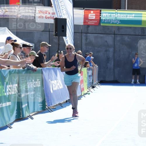 09.08.2026 - GEWOBA Citytriathlon Bremen Yannick Fuchs http://msf.ph/oto/9941101 09.08.2026 15:45:47 Ziel  meine-sportfotos.de