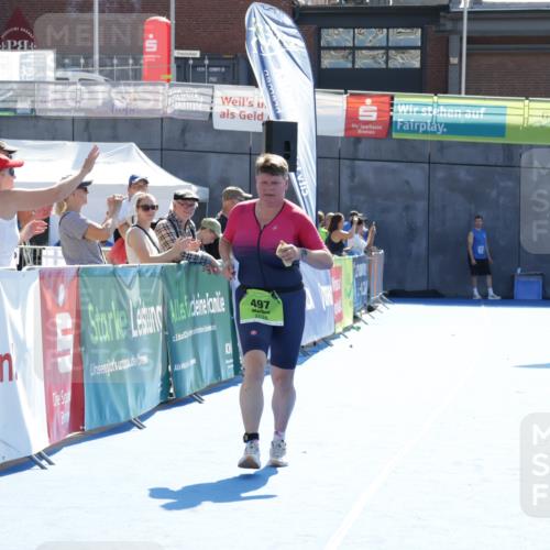 09.08.2026 - GEWOBA Citytriathlon Bremen Yannick Fuchs http://msf.ph/oto/9941140 09.08.2026 15:47:04 Ziel 497 meine-sportfotos.de
