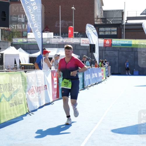 09.08.2026 - GEWOBA Citytriathlon Bremen Yannick Fuchs http://msf.ph/oto/9941143 09.08.2026 15:47:06 Ziel 497 meine-sportfotos.de