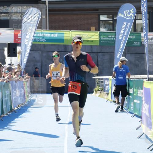 09.08.2026 - GEWOBA Citytriathlon Bremen Yannick Fuchs http://msf.ph/oto/9941151 09.08.2026 13:52:03 Ziel 572, 675, 1148 meine-sportfotos.de