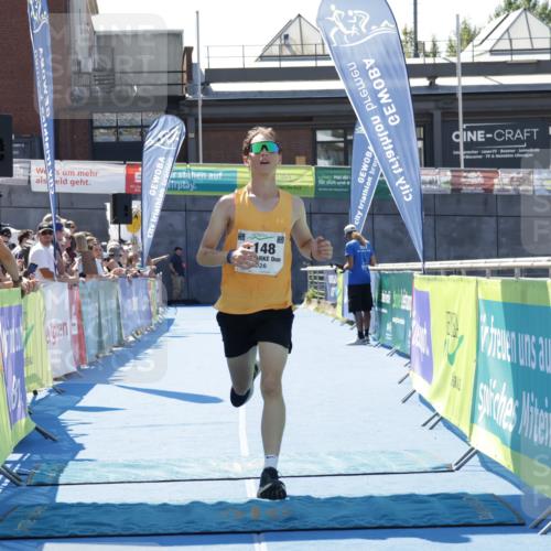 09.08.2026 - GEWOBA Citytriathlon Bremen Yannick Fuchs http://msf.ph/oto/9941164 09.08.2026 13:52:05 Ziel 675, 1148 meine-sportfotos.de