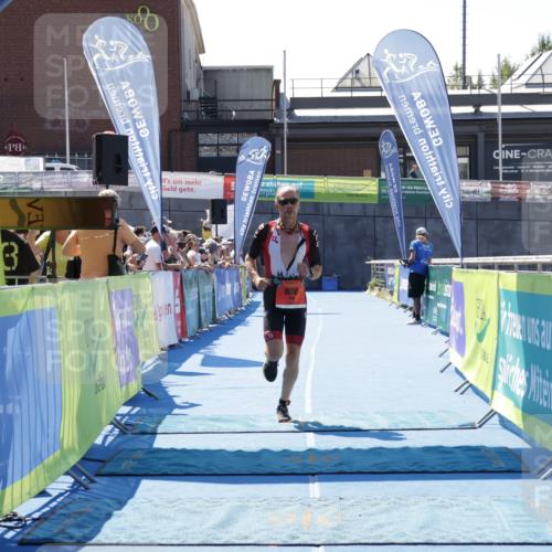 09.08.2026 - GEWOBA Citytriathlon Bremen Yannick Fuchs http://msf.ph/oto/9941217 09.08.2026 13:52:33 Ziel 808 meine-sportfotos.de