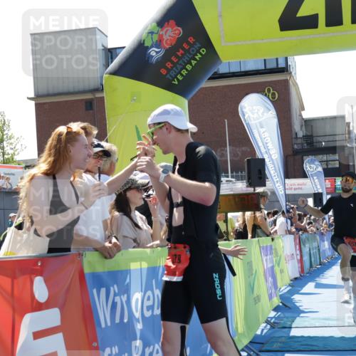 09.08.2026 - GEWOBA Citytriathlon Bremen Yannick Fuchs http://msf.ph/oto/9941263 09.08.2026 13:52:59 Ziel 658, 878 meine-sportfotos.de