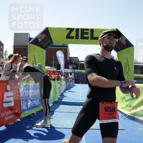 09.08.2026 - GEWOBA Citytriathlon Bremen Yannick Fuchs http://msf.ph/oto/9941269 09.08.2026 13:53:01 Ziel 658, 878 meine-sportfotos.de