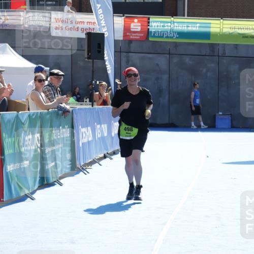 09.08.2026 - GEWOBA Citytriathlon Bremen Yannick Fuchs http://msf.ph/oto/9941286 09.08.2026 15:52:40 Ziel 498 meine-sportfotos.de