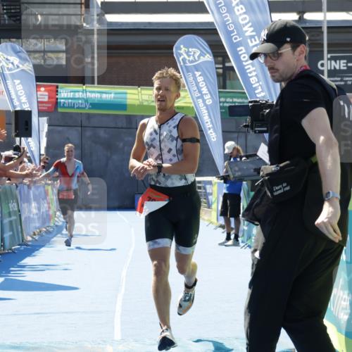 09.08.2026 - GEWOBA Citytriathlon Bremen Yannick Fuchs http://msf.ph/oto/9941300 09.08.2026 13:53:33 Ziel 623, 702 meine-sportfotos.de
