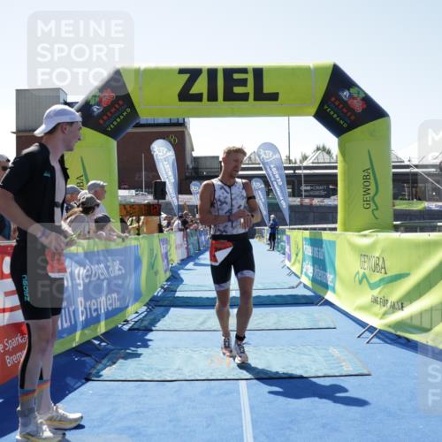 09.08.2026 - GEWOBA Citytriathlon Bremen Yannick Fuchs http://msf.ph/oto/9941302 09.08.2026 13:53:35 Ziel 623, 702 meine-sportfotos.de