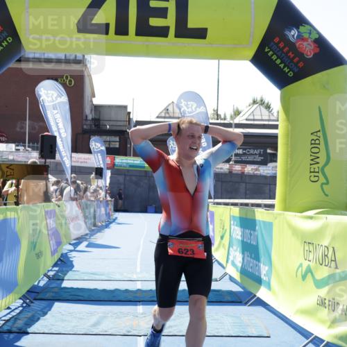 09.08.2026 - GEWOBA Citytriathlon Bremen Yannick Fuchs http://msf.ph/oto/9941317 09.08.2026 13:53:39 Ziel 623 meine-sportfotos.de