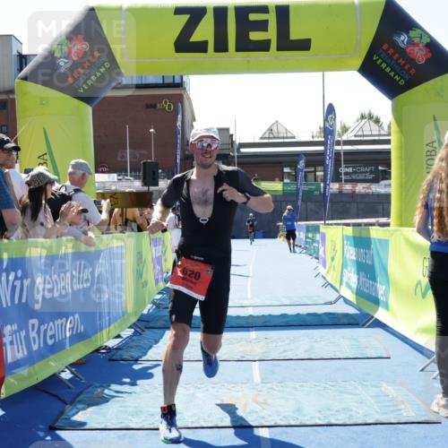09.08.2026 - GEWOBA Citytriathlon Bremen Yannick Fuchs http://msf.ph/oto/9941370 09.08.2026 13:54:47 Ziel 602, 620 meine-sportfotos.de