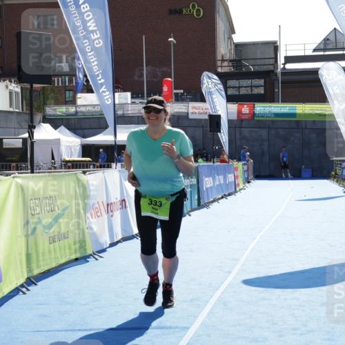 09.08.2026 - GEWOBA Citytriathlon Bremen Yannick Fuchs http://msf.ph/oto/9941379 09.08.2026 15:56:44 Ziel 333 meine-sportfotos.de