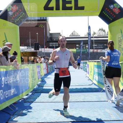 09.08.2026 - GEWOBA Citytriathlon Bremen Yannick Fuchs http://msf.ph/oto/9941382 09.08.2026 13:54:50 Ziel 602, 620, 667 meine-sportfotos.de