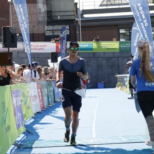 09.08.2026 - GEWOBA Citytriathlon Bremen Yannick Fuchs http://msf.ph/oto/9941413 09.08.2026 13:55:06 Ziel 705, 775, 1004, 1004 meine-sportfotos.de