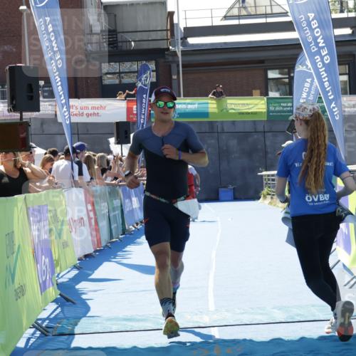 09.08.2026 - GEWOBA Citytriathlon Bremen Yannick Fuchs http://msf.ph/oto/9941415 09.08.2026 13:55:06 Ziel 705, 775, 1004, 1004 meine-sportfotos.de