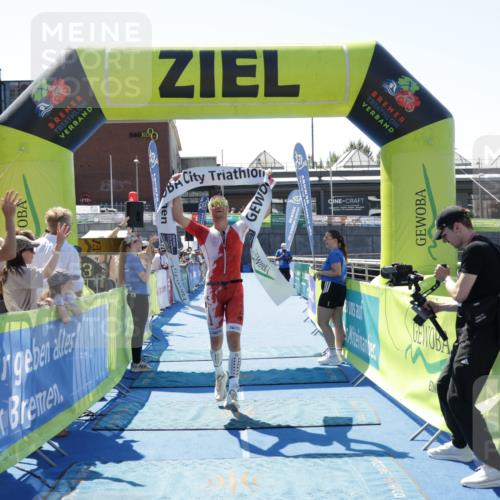 09.08.2026 - GEWOBA Citytriathlon Bremen Yannick Fuchs http://msf.ph/oto/9941442 09.08.2026 13:55:12 Ziel 769, 1004, 1004 meine-sportfotos.de