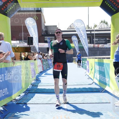 09.08.2026 - GEWOBA Citytriathlon Bremen Yannick Fuchs http://msf.ph/oto/9941471 09.08.2026 13:56:03 Ziel 541, 678 meine-sportfotos.de