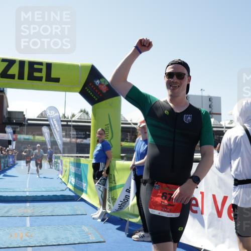 09.08.2026 - GEWOBA Citytriathlon Bremen Yannick Fuchs http://msf.ph/oto/9941474 09.08.2026 13:56:07 Ziel 541, 695 meine-sportfotos.de