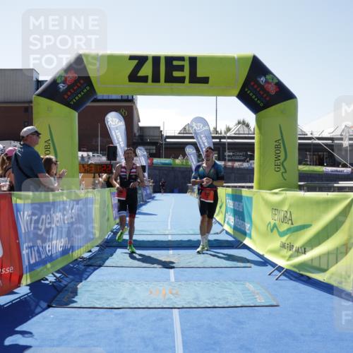 09.08.2026 - GEWOBA Citytriathlon Bremen Yannick Fuchs http://msf.ph/oto/9941541 09.08.2026 13:57:46 Ziel 732, 854 meine-sportfotos.de
