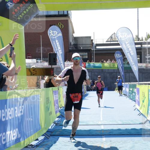 09.08.2026 - GEWOBA Citytriathlon Bremen Yannick Fuchs http://msf.ph/oto/9941562 09.08.2026 13:58:41 Ziel 586, 649, 952 meine-sportfotos.de