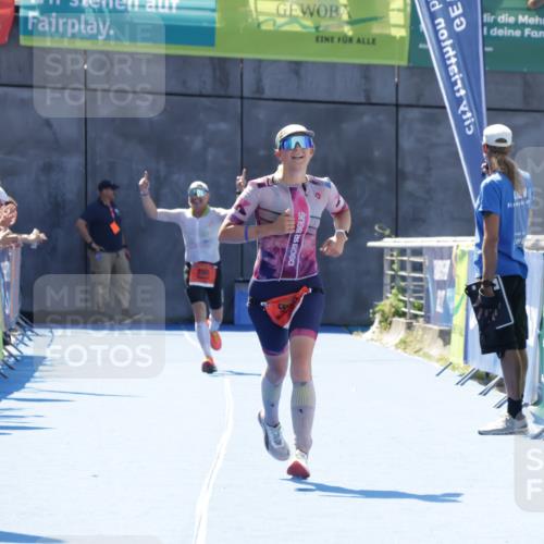 09.08.2026 - GEWOBA Citytriathlon Bremen Yannick Fuchs http://msf.ph/oto/9941576 09.08.2026 13:58:54 Ziel 955 meine-sportfotos.de