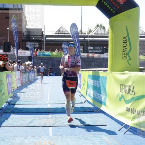 09.08.2026 - GEWOBA Citytriathlon Bremen Yannick Fuchs http://msf.ph/oto/9941582 09.08.2026 13:58:58 Ziel 850, 955 meine-sportfotos.de