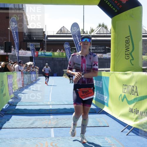 09.08.2026 - GEWOBA Citytriathlon Bremen Yannick Fuchs http://msf.ph/oto/9941585 09.08.2026 13:58:59 Ziel 850, 955 meine-sportfotos.de