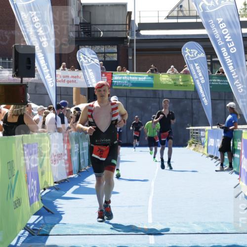09.08.2026 - GEWOBA Citytriathlon Bremen Yannick Fuchs http://msf.ph/oto/9941694 09.08.2026 14:01:23 Ziel 723, 761, 777 meine-sportfotos.de
