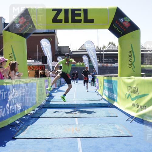 09.08.2026 - GEWOBA Citytriathlon Bremen Yannick Fuchs http://msf.ph/oto/9941704 09.08.2026 14:01:30 Ziel 723, 735, 773, 777, 801 meine-sportfotos.de