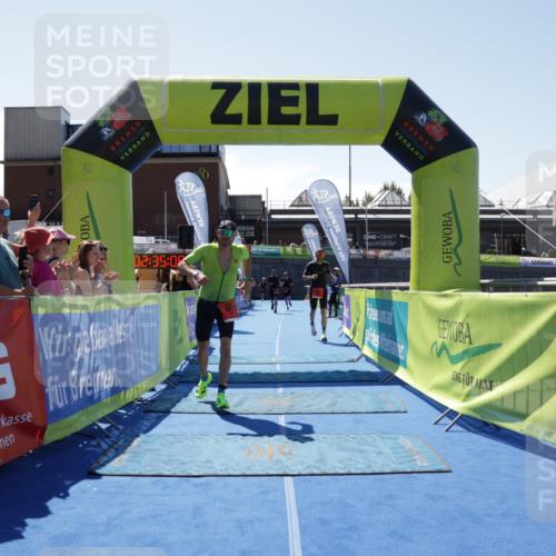 09.08.2026 - GEWOBA Citytriathlon Bremen Yannick Fuchs http://msf.ph/oto/9941708 09.08.2026 14:01:31 Ziel 631, 723, 735, 773, 777, 801 meine-sportfotos.de