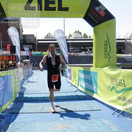 09.08.2026 - GEWOBA Citytriathlon Bremen Yannick Fuchs http://msf.ph/oto/9941741 09.08.2026 14:01:56 Ziel 666 meine-sportfotos.de